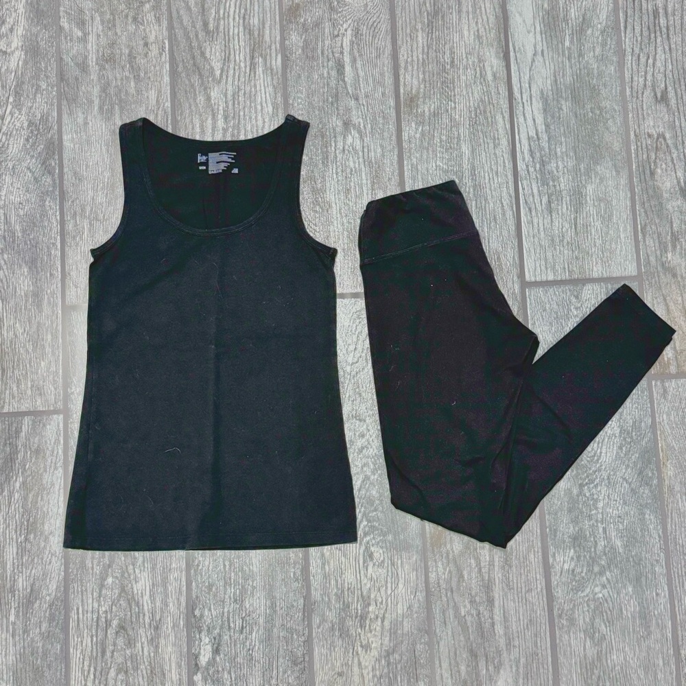 Felina Tank & Leggings Lot black tank top black leggings size small